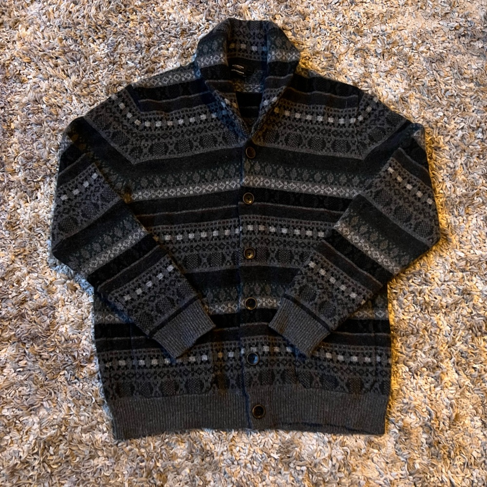 Kinross Cashmere Grey And Black Button Up Sweater